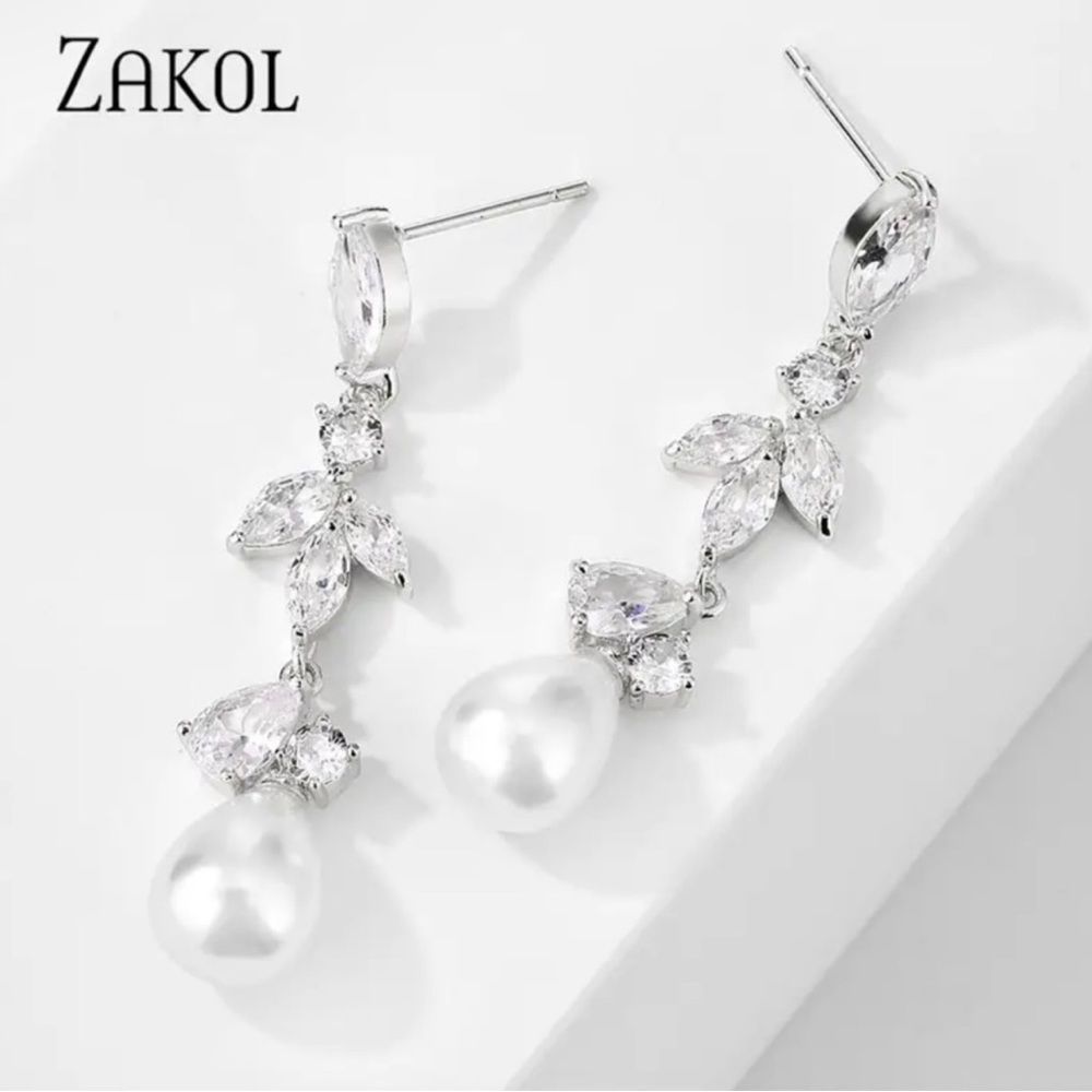 Cubic Zirconia Water Drop Pearl Dangle Bride Earrings - Picture 2 of 3
